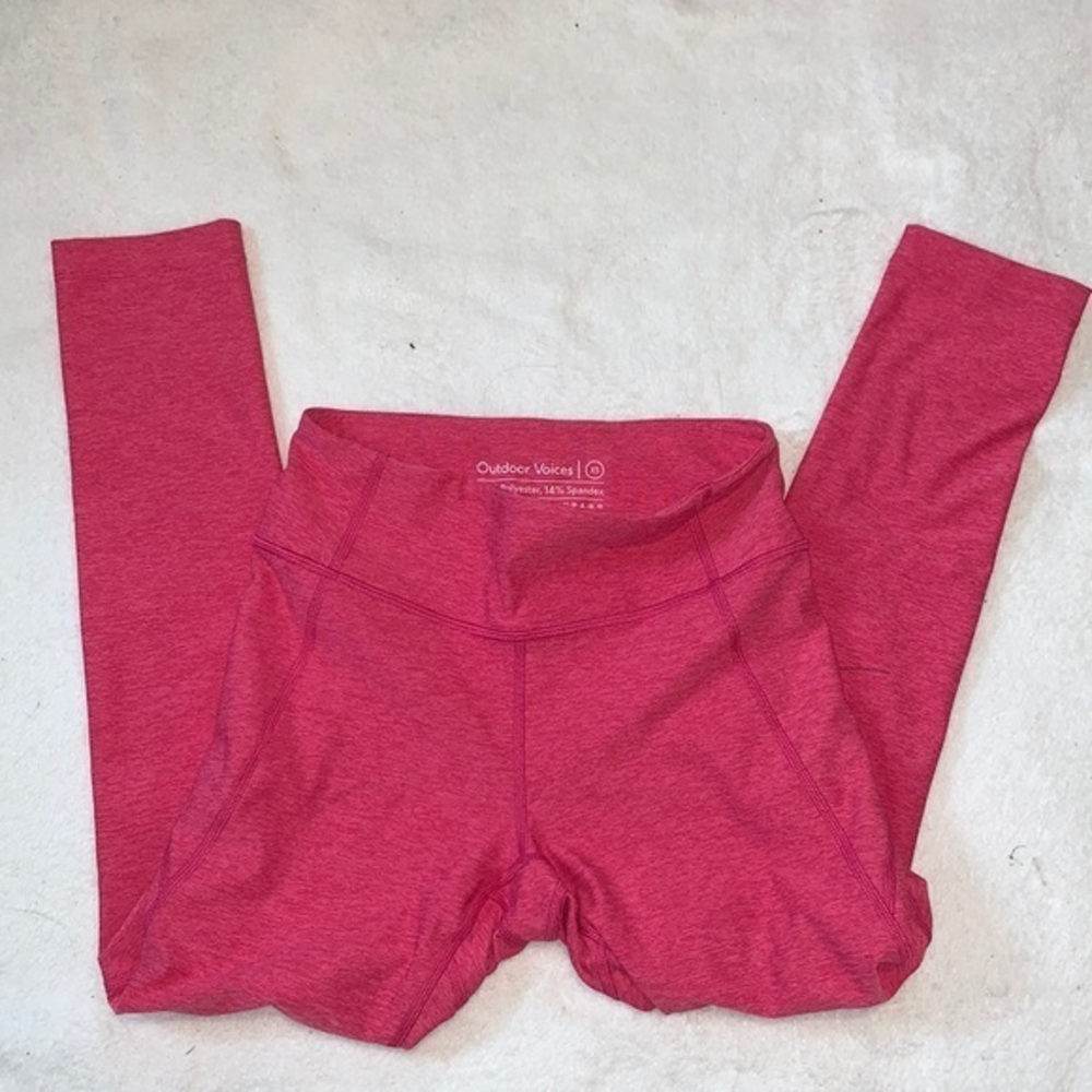 Outdoor voices pink 3/4 leggings